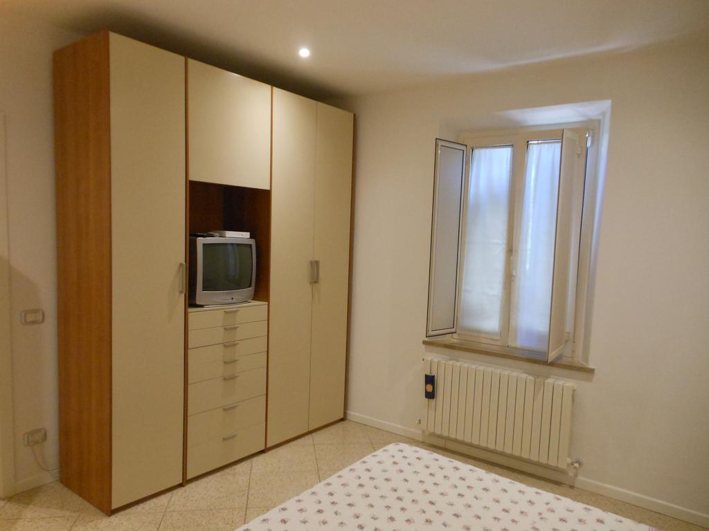 B&B La Luna Dal Borgo Iesi Ngoại thất bức ảnh
