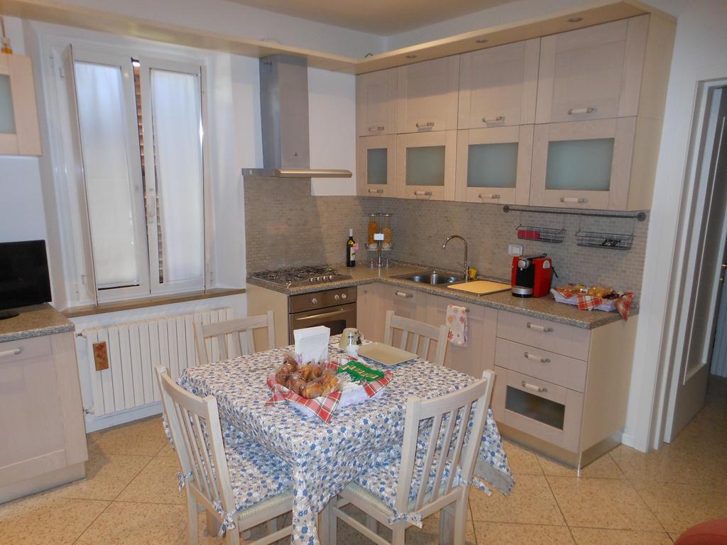 B&B La Luna Dal Borgo Iesi Ngoại thất bức ảnh