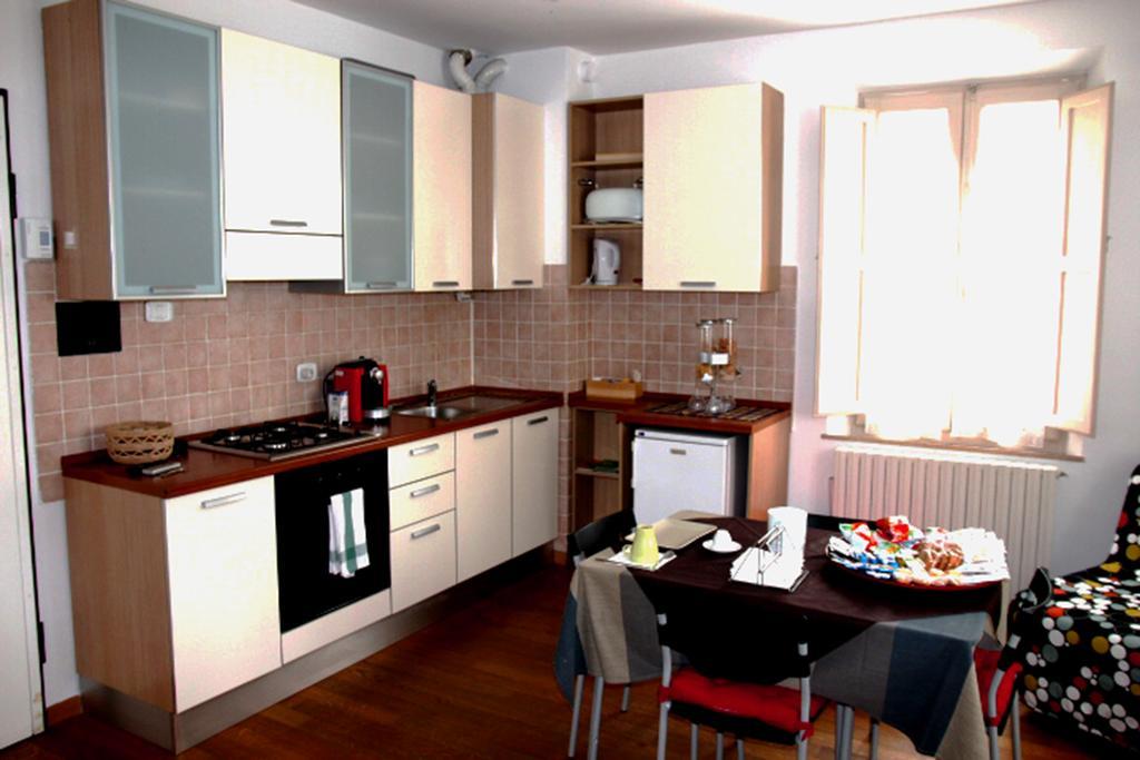 B&B La Luna Dal Borgo Iesi Ngoại thất bức ảnh