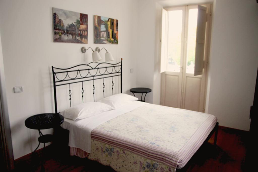B&B La Luna Dal Borgo Iesi Ngoại thất bức ảnh