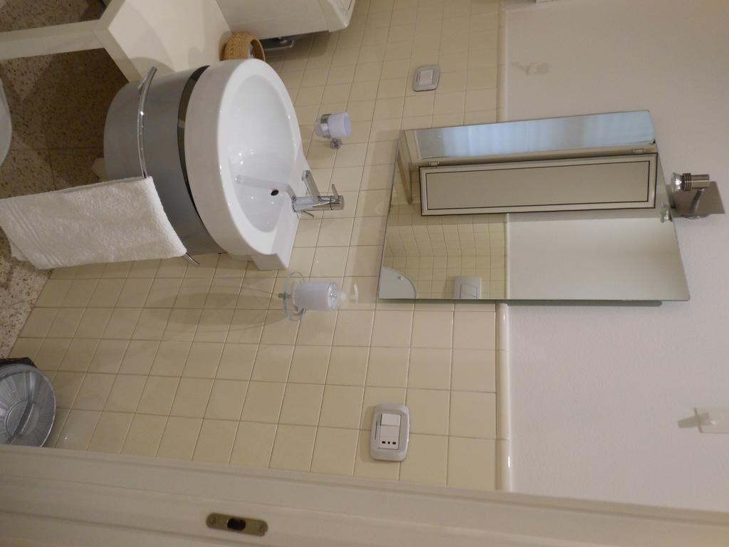 B&B La Luna Dal Borgo Iesi Ngoại thất bức ảnh